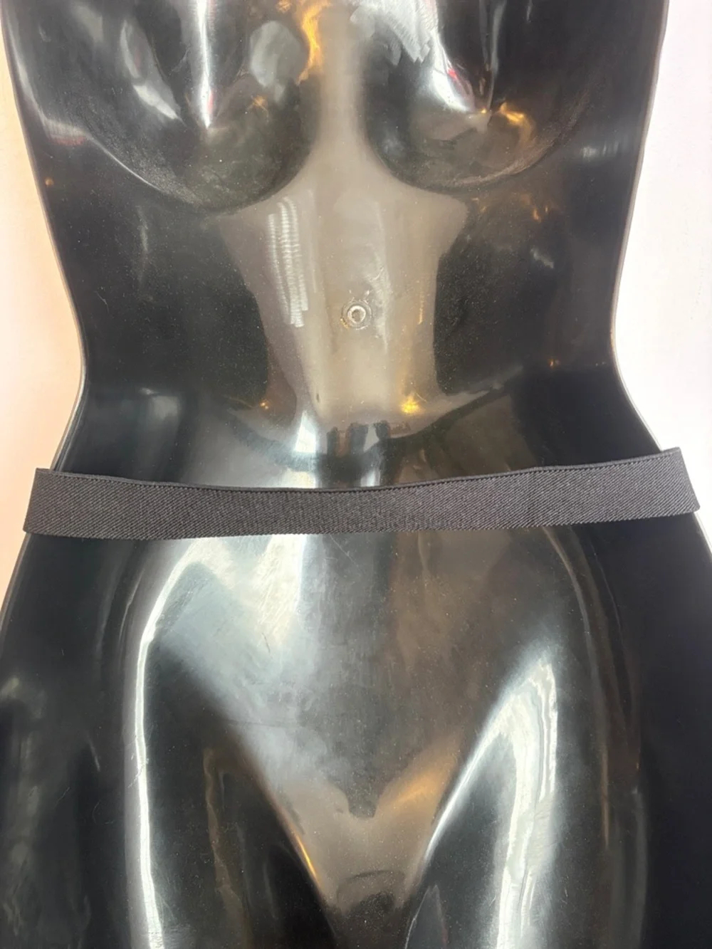 Unbranded Black Stretch Belt with Gold Metal Rose Hook Buckle
